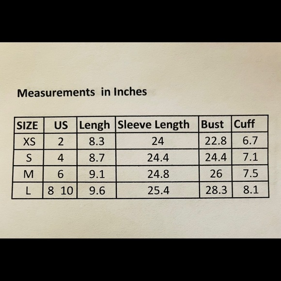 Off Shoulder Shirred Flounce Sleeve Frill Trim Crop
Chiffon Blouse - Picture 7 of 7